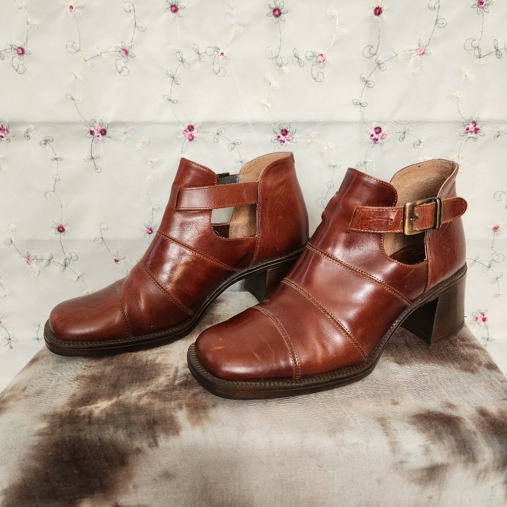 Vintage Italian Leather Fisherman Loafers